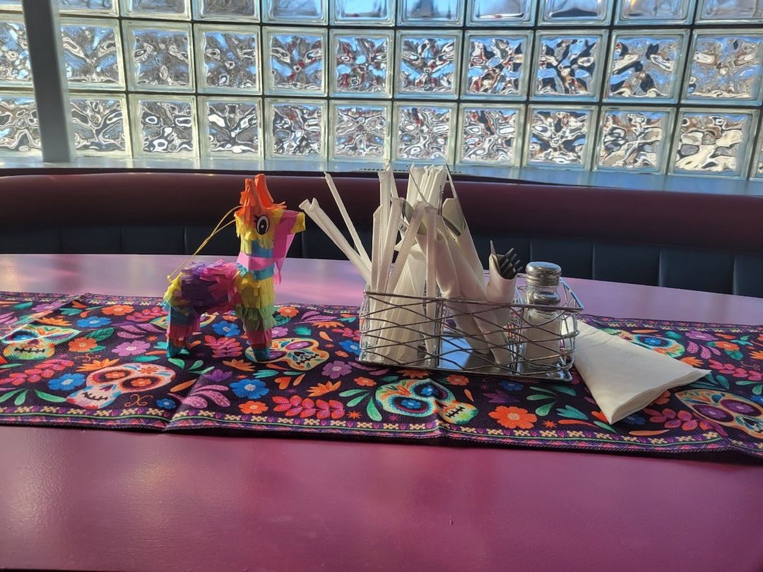 red-luna-seasons-restaurant-mahtomedi-mn